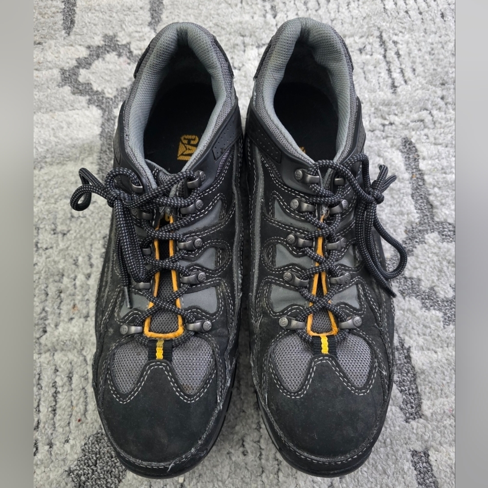 Steel Toed Men's Black and Gray Lace-Up Work Sneakers